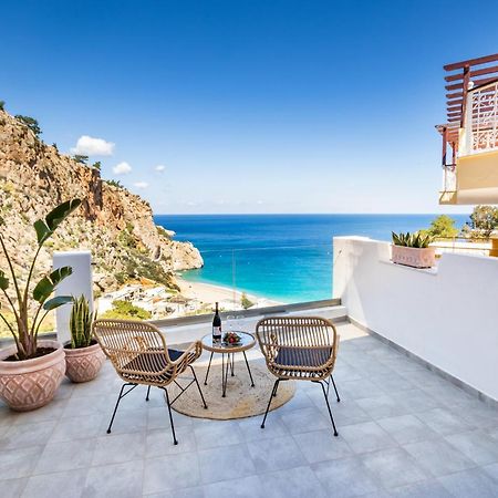 Yploui Suites Karpathos Town  Exterior photo
