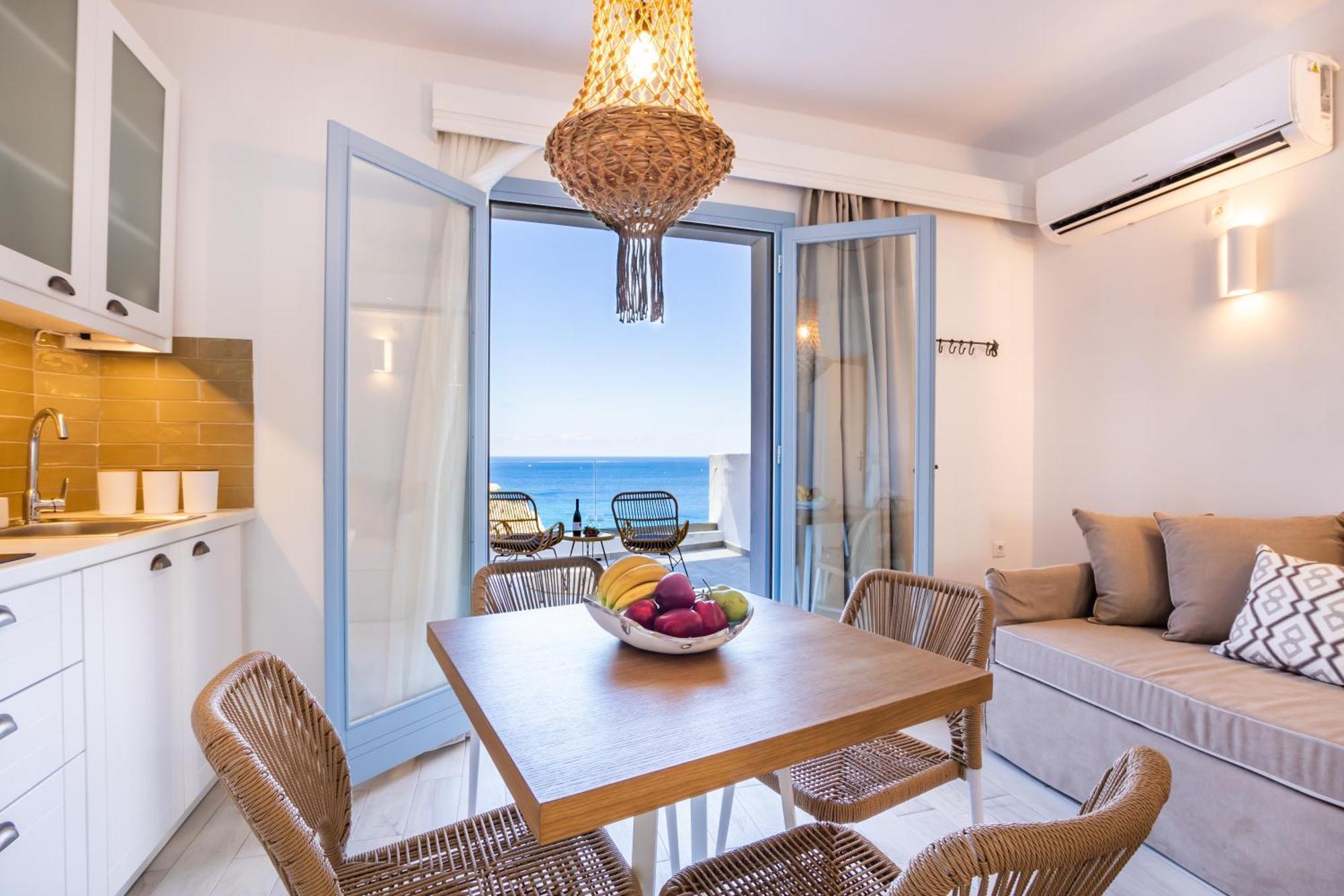 Yploui Suites Karpathos Town  Exterior photo