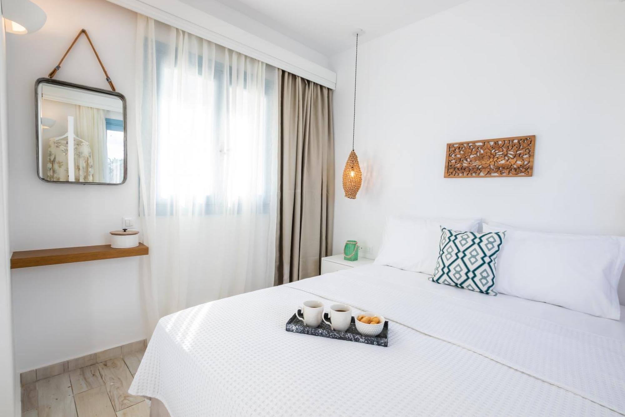 Yploui Suites Karpathos Town  Exterior photo