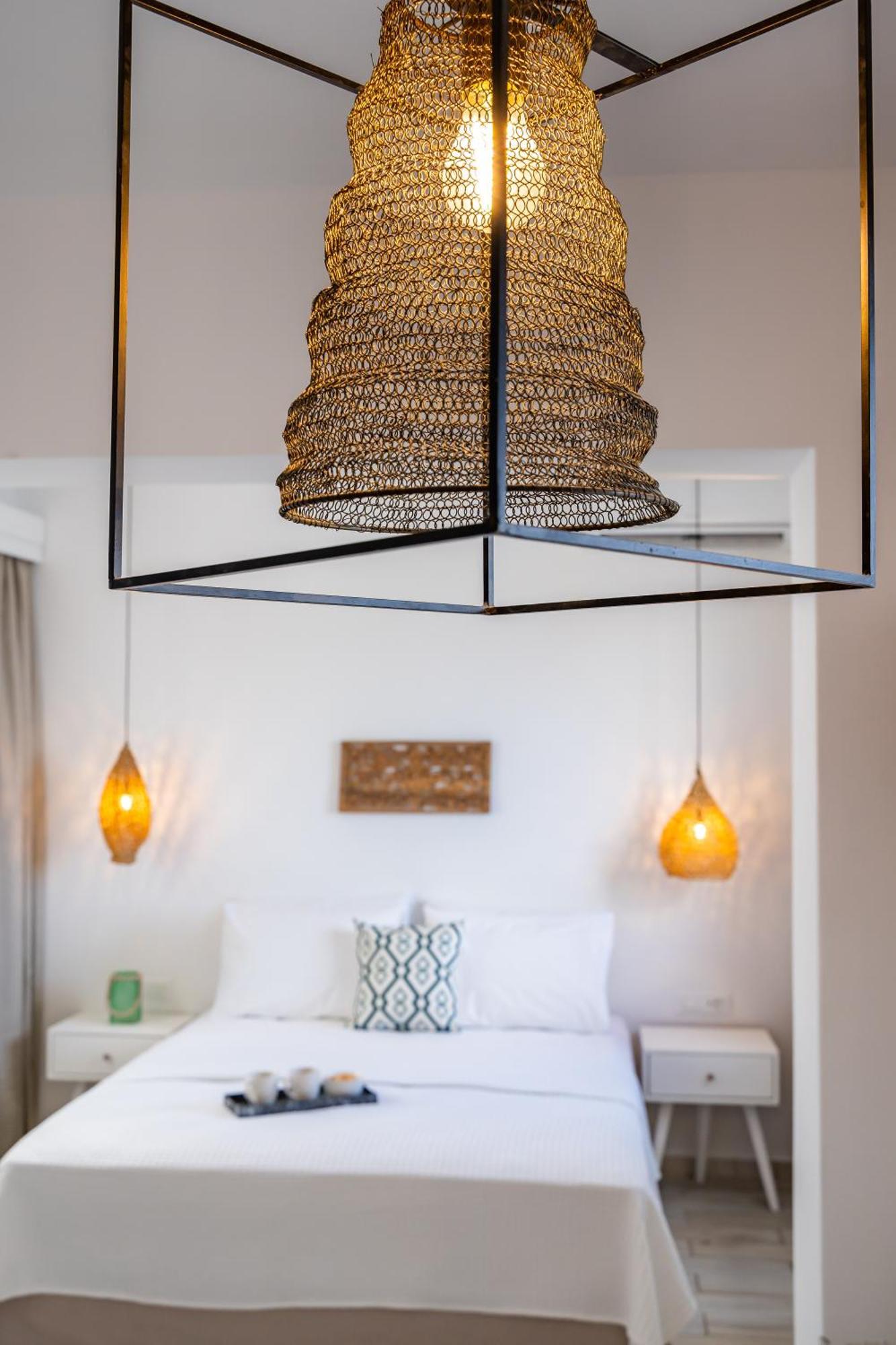 Yploui Suites Karpathos Town  Exterior photo