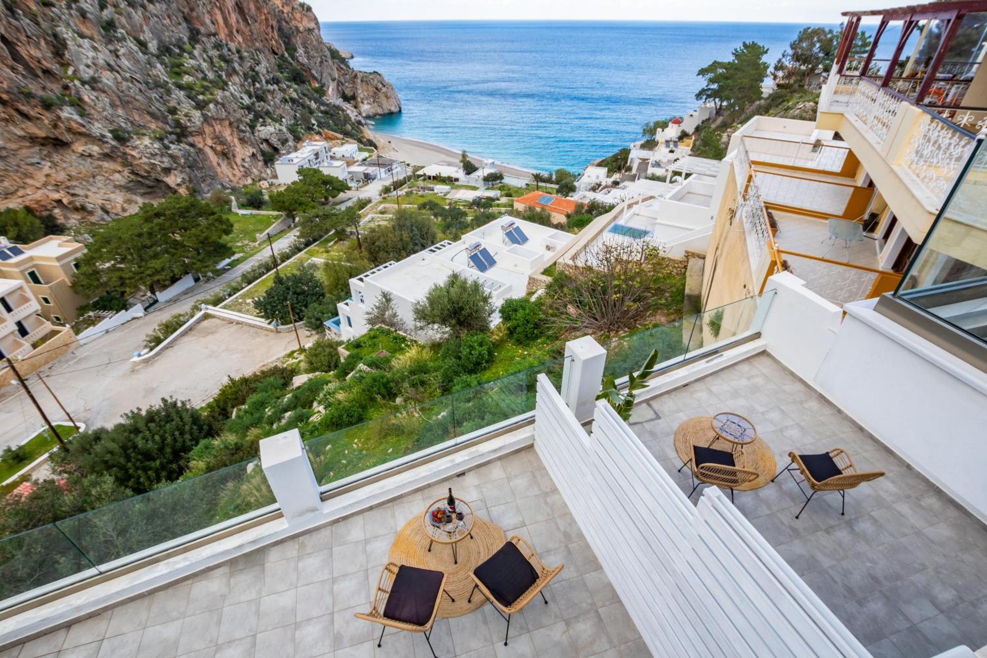 Yploui Suites Karpathos Town  Exterior photo