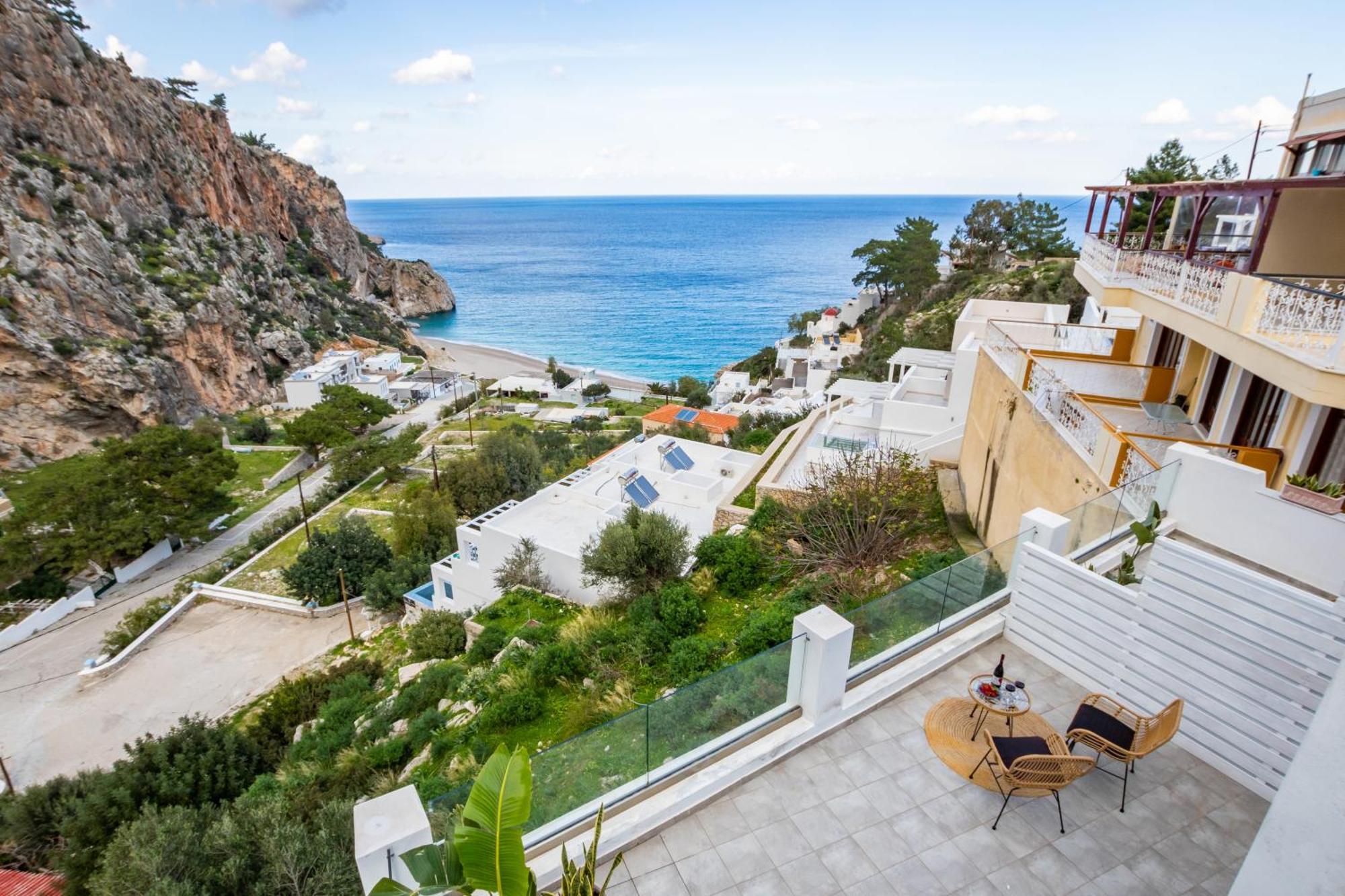 Yploui Suites Karpathos Town  Exterior photo