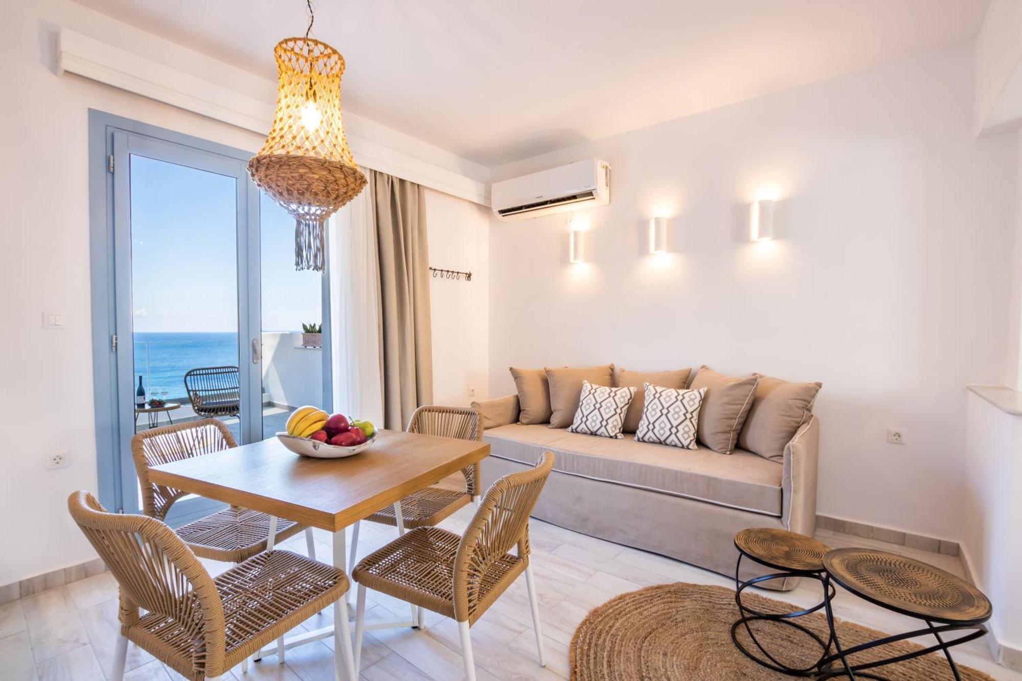 Yploui Suites Karpathos Town  Exterior photo
