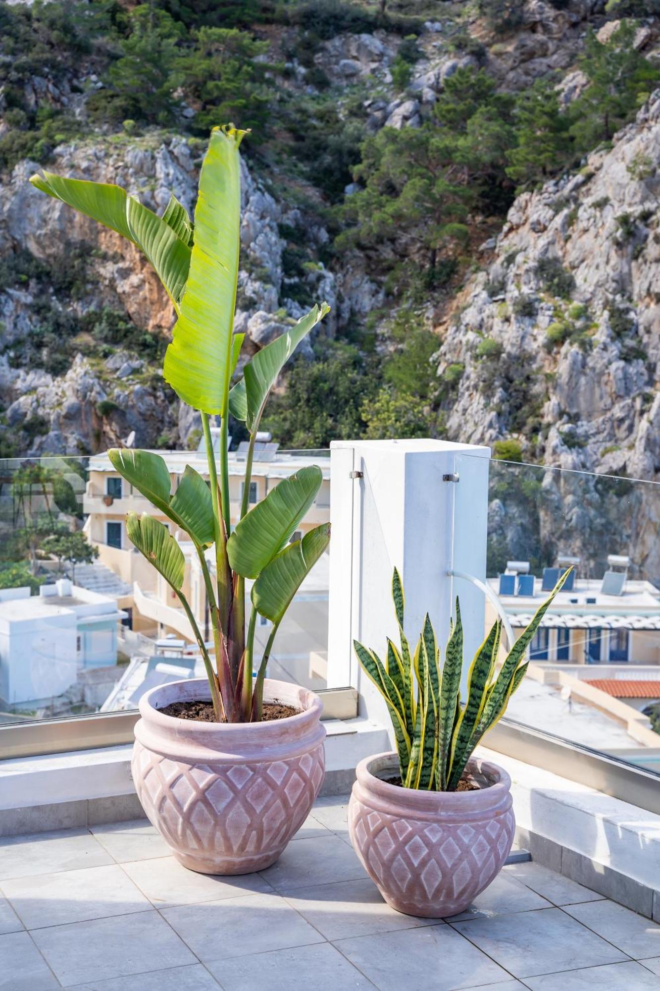 Yploui Suites Karpathos Town  Exterior photo