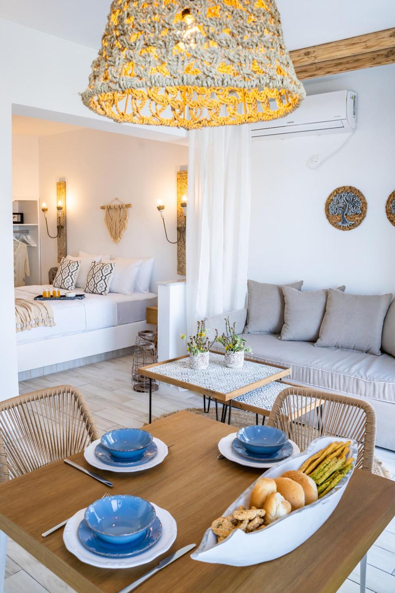 Yploui Suites Karpathos Town  Exterior photo