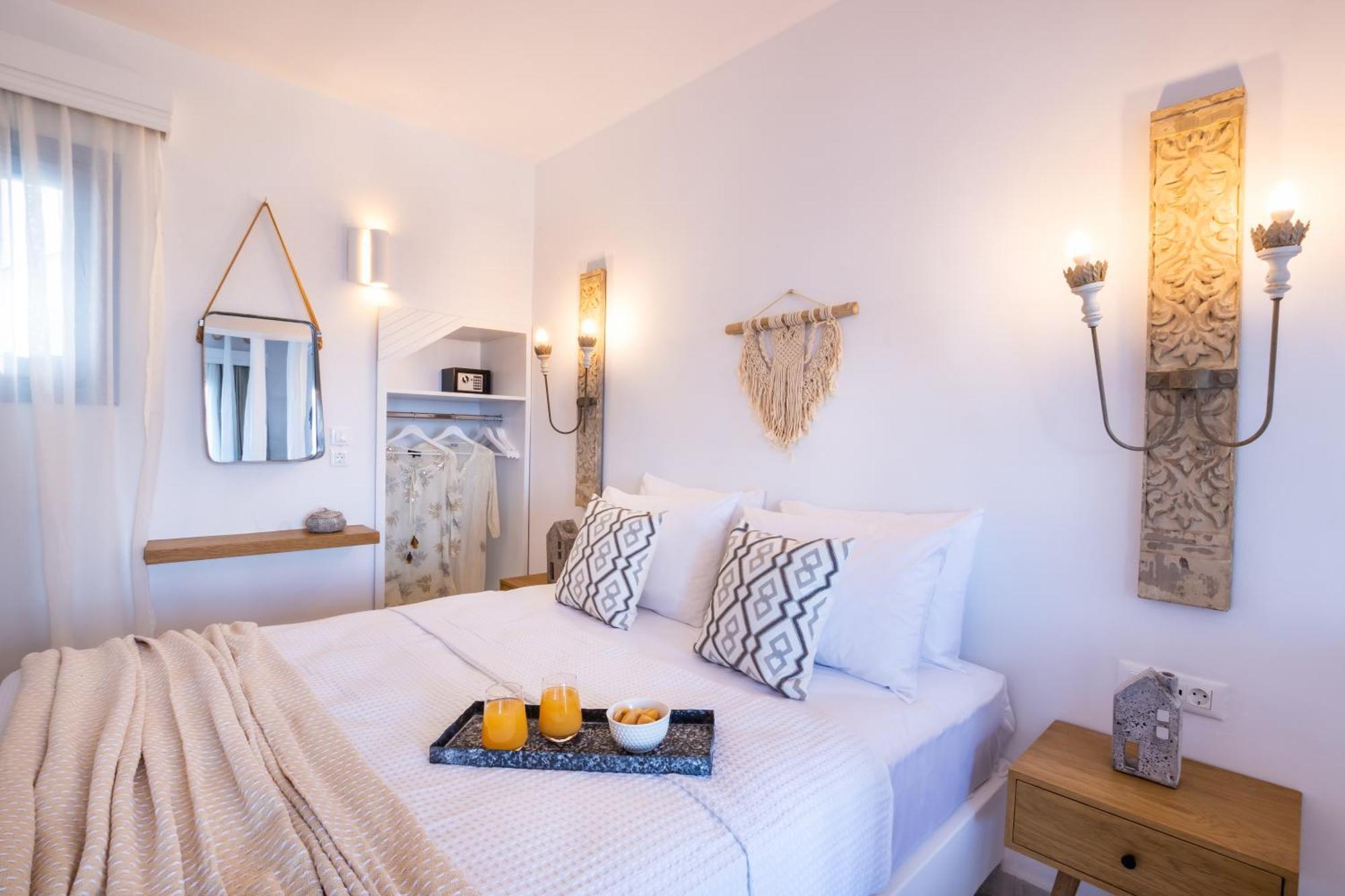 Yploui Suites Karpathos Town  Exterior photo