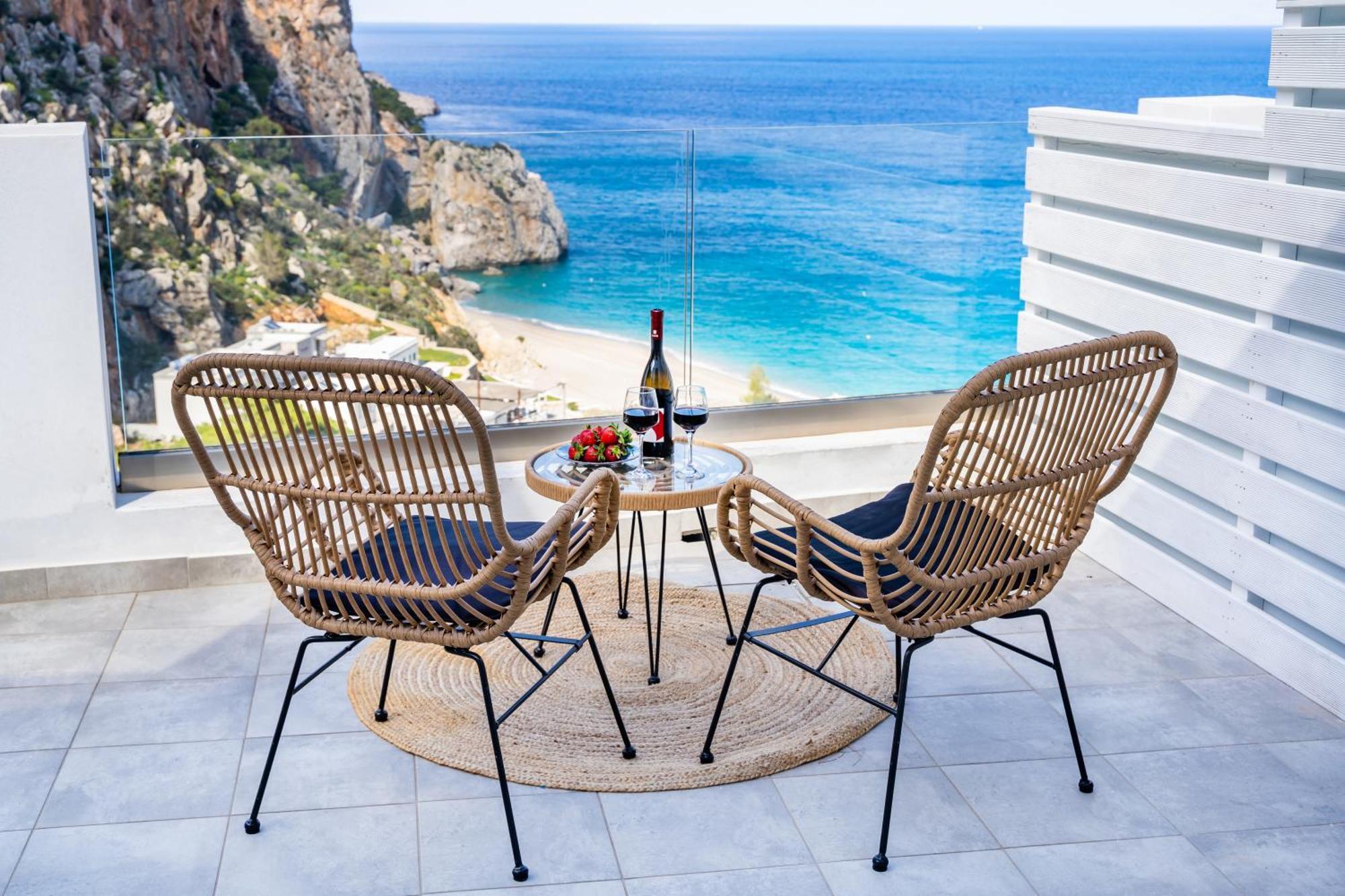 Yploui Suites Karpathos Town  Exterior photo