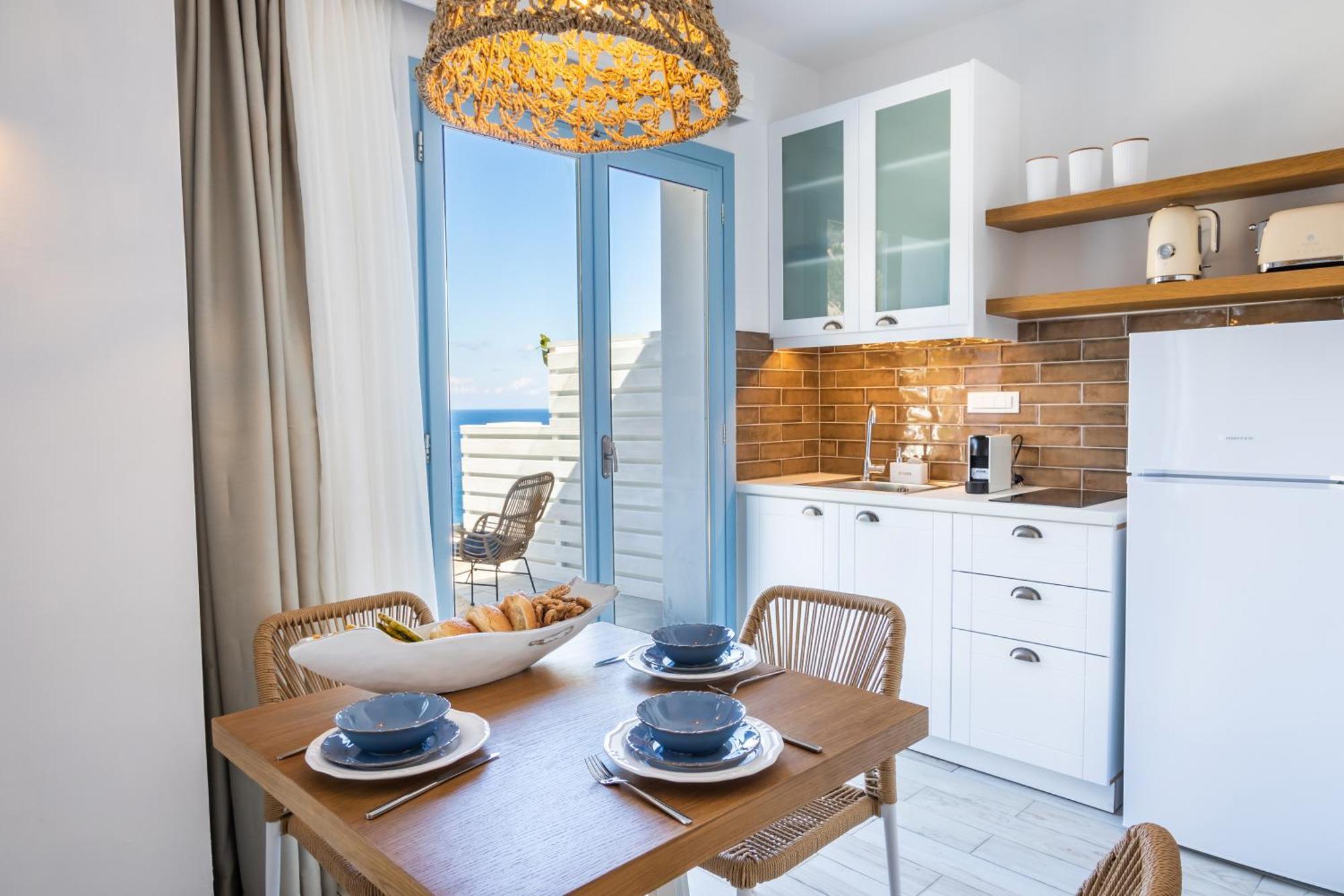 Yploui Suites Karpathos Town  Exterior photo